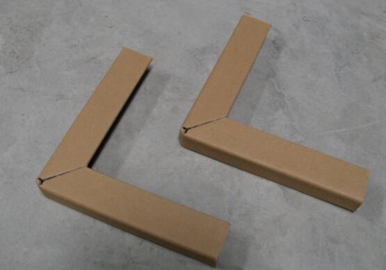 运输厂家订购我司纸护角投入使用中