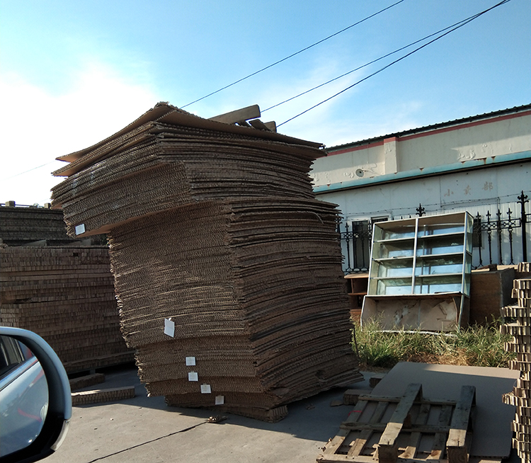 海尔电子厂订购我司蜂窝纸箱一批发货中