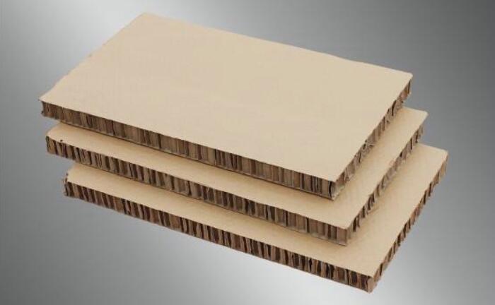 青岛蜂窝纸板的特点及应用有哪些